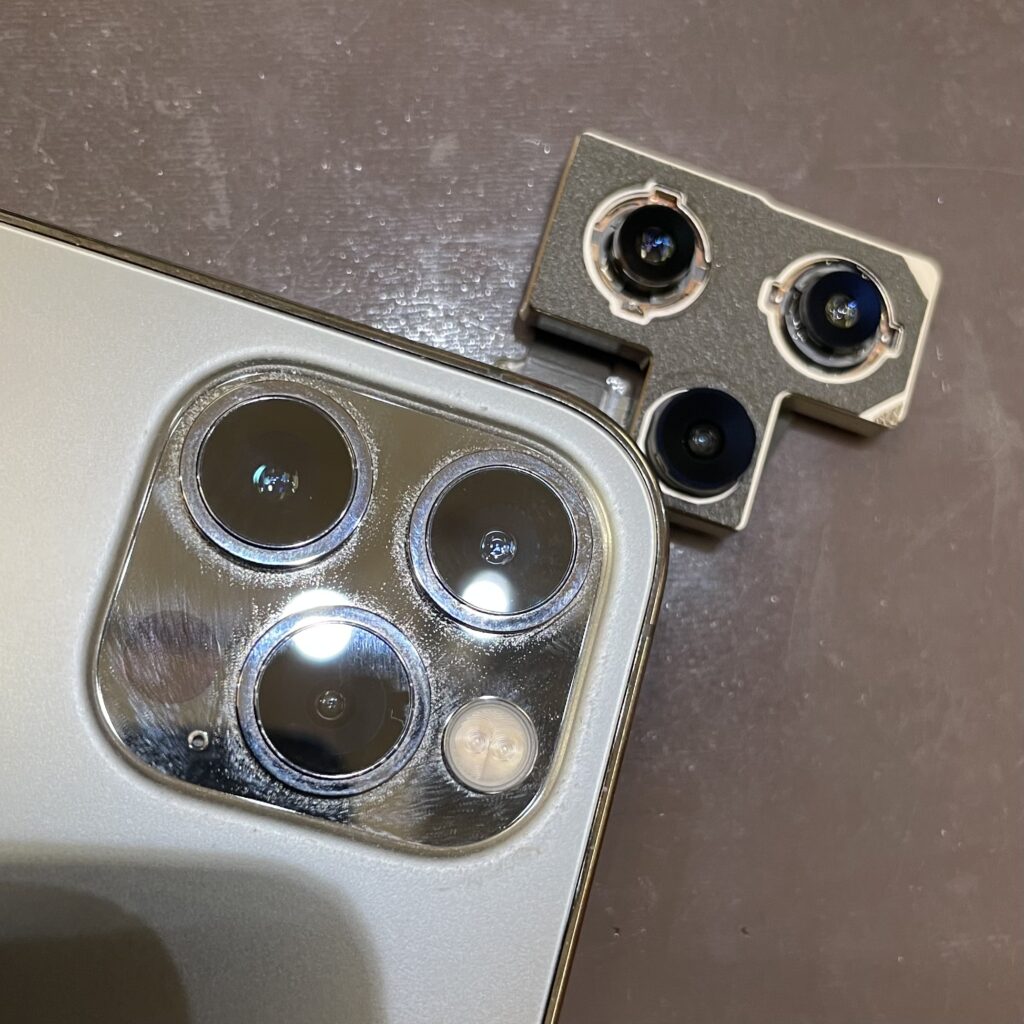 iPhone12Proバックカメラ